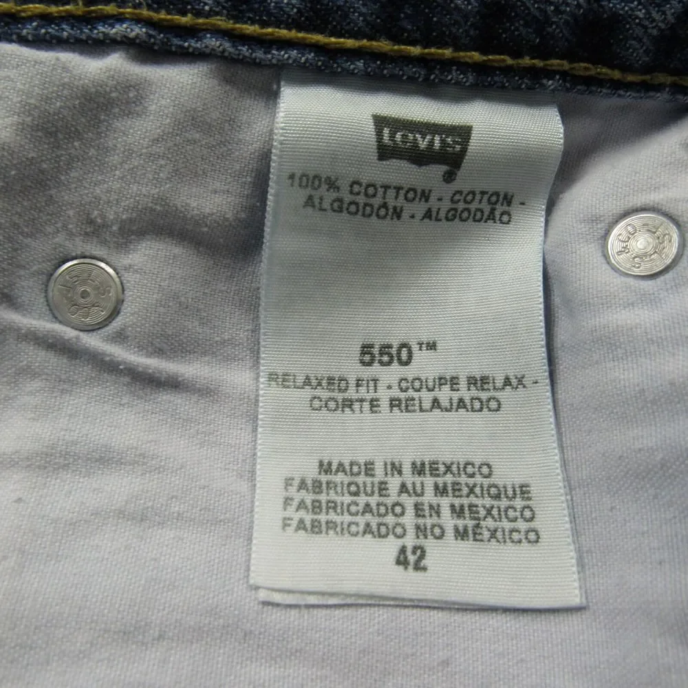 Levis waist 42